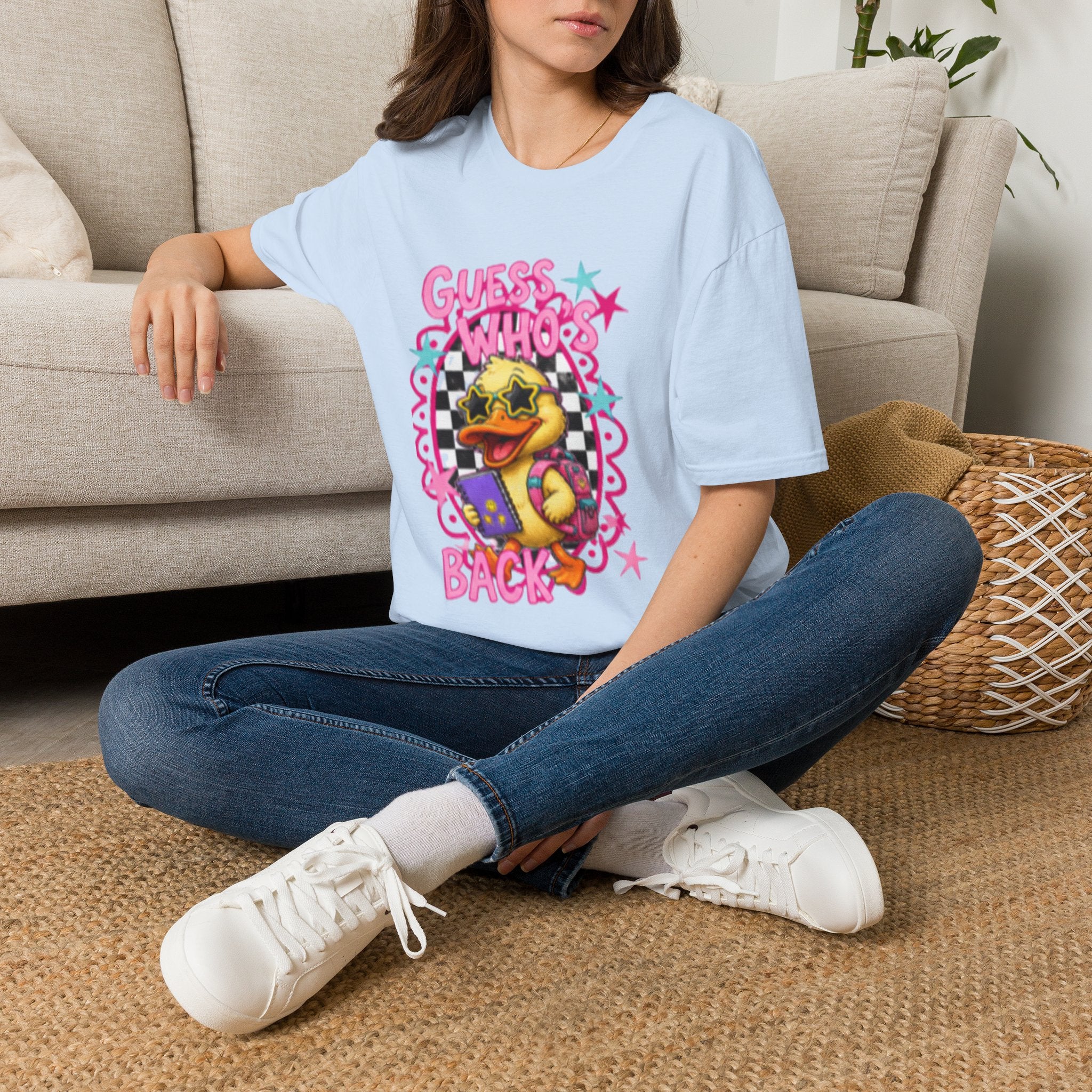 Back to School Duck Graphic T-Shirt — "Guess Who's Back" Retro Pop Cartoon Tee