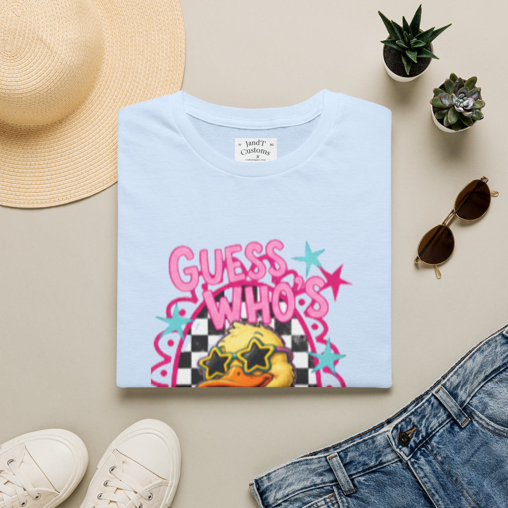 Back to School Duck Graphic T-Shirt — "Guess Who's Back" Retro Pop Cartoon Tee