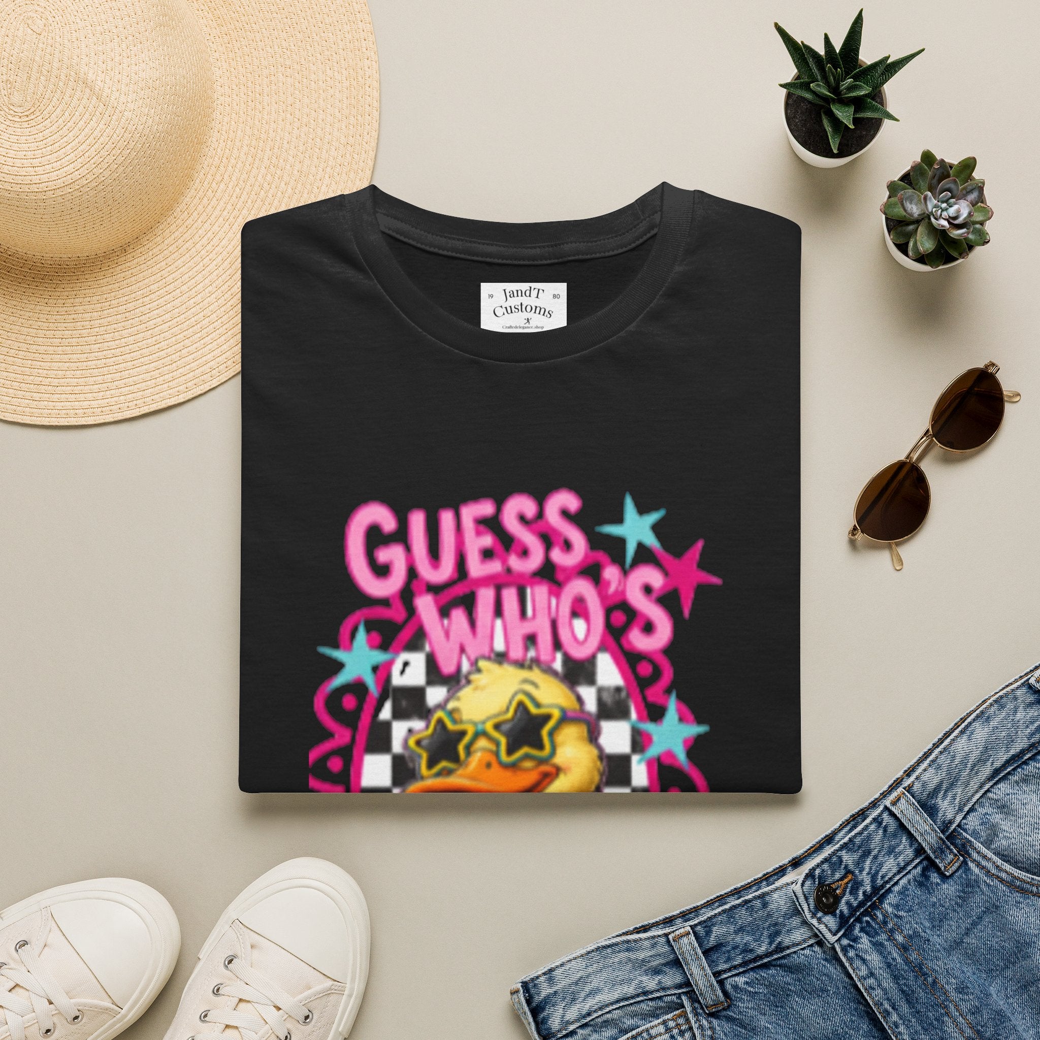 Back to School Duck Graphic T-Shirt — "Guess Who's Back" Retro Pop Cartoon Tee